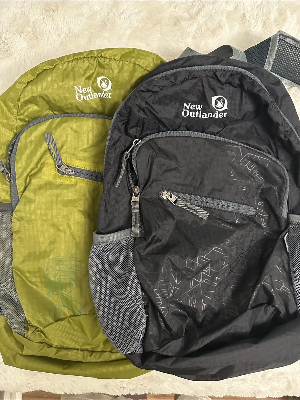 New Outlander backpack bundle black & green